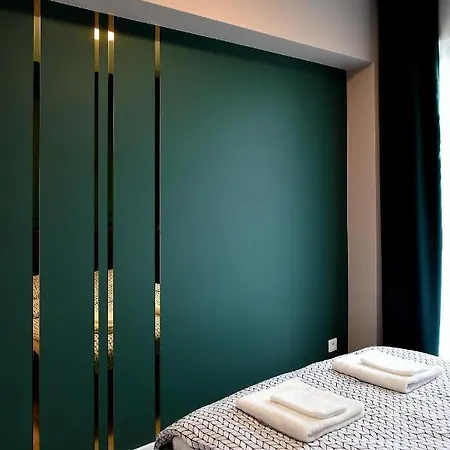 アパート Coco Elite ザトル